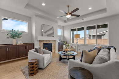 1404 NE Whistle Way, Prineville, OR 97754 - photo 3