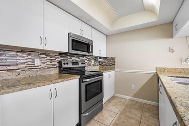 138 Waterside Dr unit BLDG 1, Hypoluxo, FL 33462 - photo 4