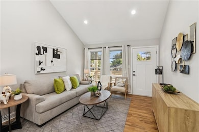 3682 Daisy Dr, Decatur, GA 30032 - photo 6