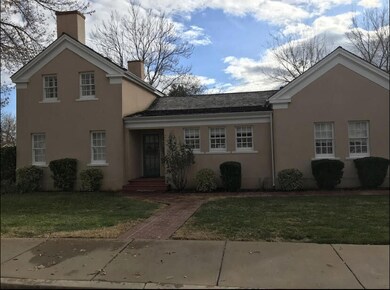sidemainentrance