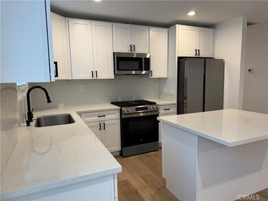 1215 N Vista St, West Hollywood, CA 90046 - photo 5