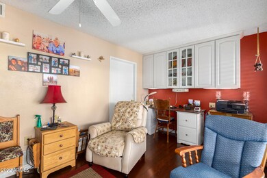 14202 N Newcastle Dr, Sun City, AZ 85351 - photo 7