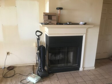 700 Shore Dr unit 407, Fall River, MA 02721 - photo 4