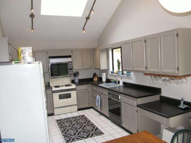 689 N Valley Rd, Paoli, PA 19301 - photo 5