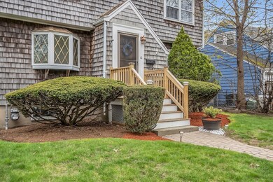 12 W Sigourney St, Lynn, MA 01905 - photo 2