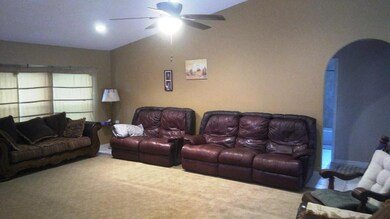 LIVING ROOM 1