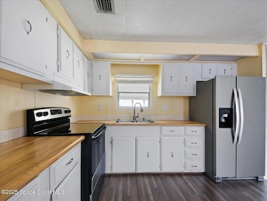08-1675 Oceana Dr-02
