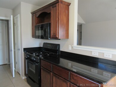 unlisted-address, Broken Arrow, OK 74012 - photo 2