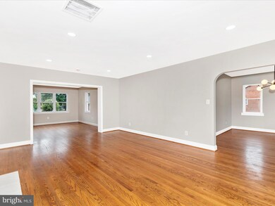 6113 Quinn Orchard Rd, Frederick, MD 21704 - photo 5