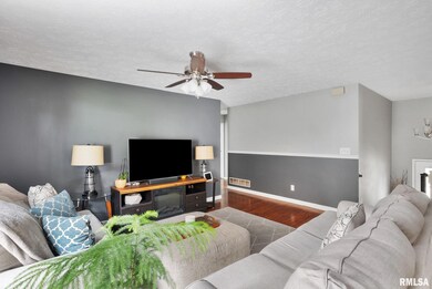 5739 Marquette St, Davenport, IA 52806 - photo 3