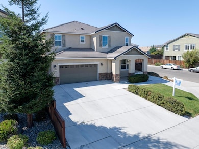 313 Michael Cox Ln, Tracy, CA 95377 - photo 4