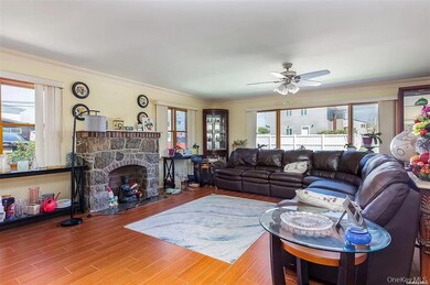 unlisted-address, Island Park, NY 11558 - photo 2