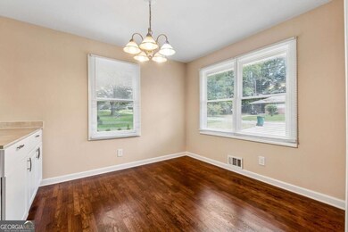 690 Green Acres Rd SE, Smyrna, GA 30080 - photo 4