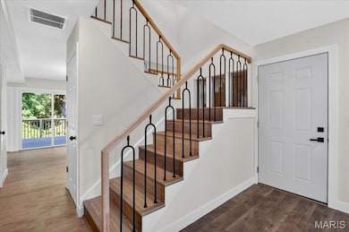 208 Coral Dr, Collinsville, IL 62234 - photo 4