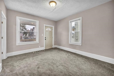 2009 Kenneth Ave, Cleveland, OH 44109 - photo 5