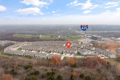 7345 Grand Slam St, Parkville, MO 64152 - photo 3