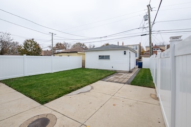 1612 S 59th Ct, Cicero, IL 60804 - photo 6