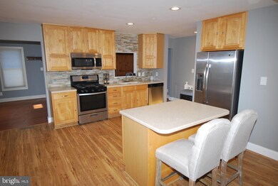 9642 Baltimore Ave, Laurel, MD 20723 - photo 3