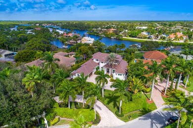 8709  SE Compass Island Way, Jupiter, FL
