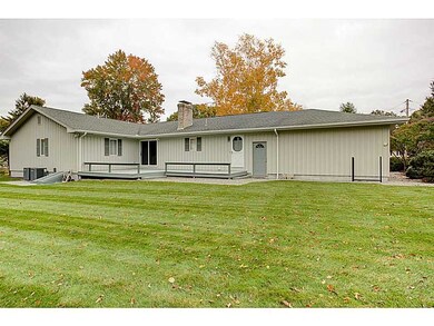 78 Foxglove Dr, Cranston, RI 02920 - photo 5