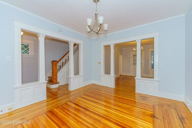 2 Livingroom 1