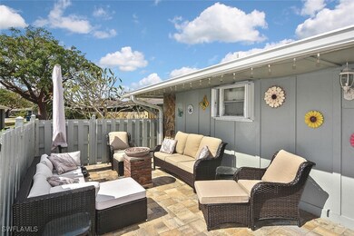 4261 Island Cir unit 5, Fort Myers, FL 33919 - photo 3