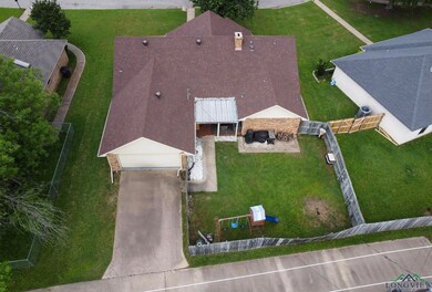 Aerial view of property and surrounding area