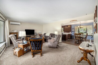 557 Broad Ave, Manistee, MI 49660 - photo 4