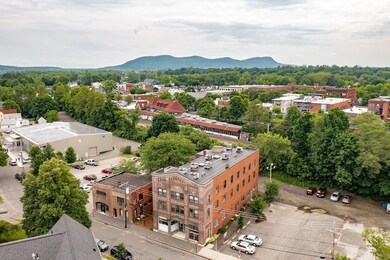 15 Hawley St unit 302, Northampton, MA 01060 - photo 2