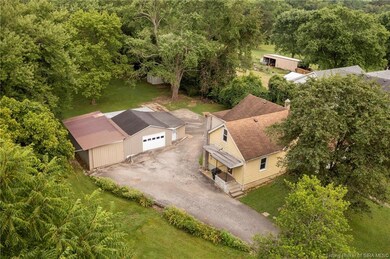 301 Broekers Ln, New Albany, IN 47150 - photo 3