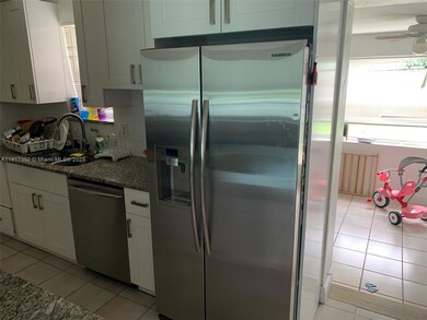 unlisted-address, West Palm Beach, FL 33409 - photo 4