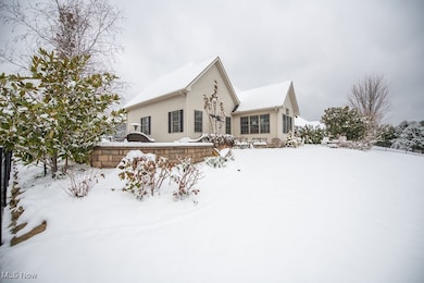 1313 Fairway Dr NE, New Philadelphia, OH 44663 - photo 7