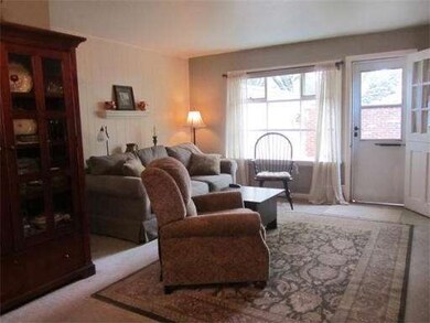 1212 Windsor Dr, Framingham, MA 01701 - photo 3