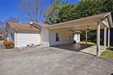 342 Ridgecrest Dr, King, NC 27021 - photo 2