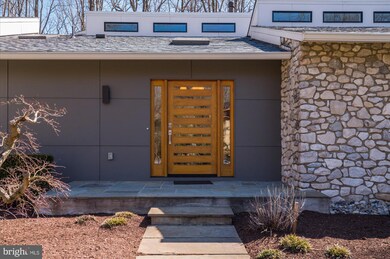 6825 Capri Place, Bethesda, MD 20817 - photo 3