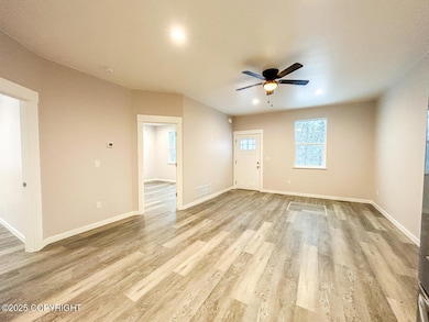 4860 E Pamela Dr unit D, Wasilla, AK 99654 - photo 5