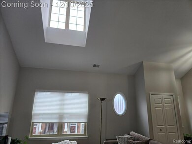 16984 Farmington Rd unit 11, Livonia, MI 48154 - photo 5