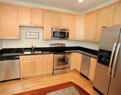 Wellington Crossing unit 5108, Waltham, MA 02452 - photo 5
