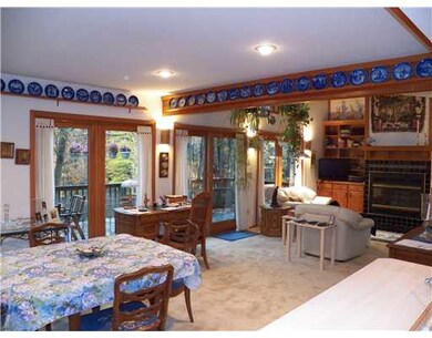 51751 Clubhouse Ct, South Bend, IN 46628 - photo 5