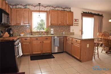 803 Challenger Memorial Dr, Woodville, OH 43469 - photo 5