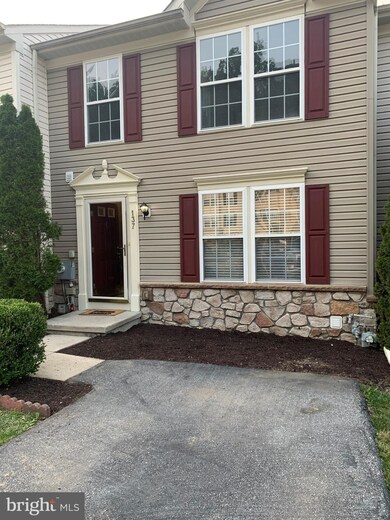 137 Maple Ave, Coatesville, PA 19320 - photo 3