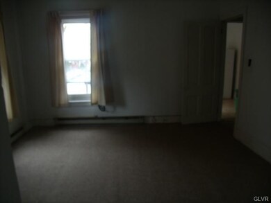 618 S 5th St unit 2, Allentown, PA 18103 - photo 2