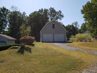 11 Oxford Dr, Saratoga Springs, NY 12866 - photo 3