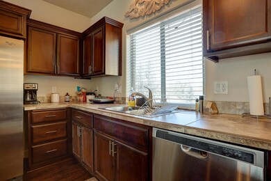 63367 Lamoine Ln, Bend, OR 97701 - photo 3