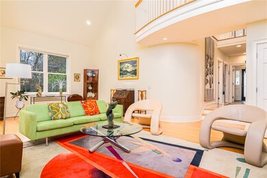 1585 Boston Neck Rd, Saunderstown, RI 02874 - photo 7