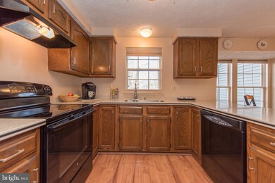 5905 Iron Frame Way, Columbia, MD 21044 - photo 3