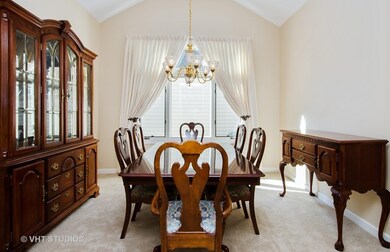 12 Cypress Ct, Lake In the Hills, IL 60156 - photo 6