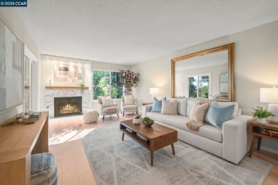 1566 Ashwood Dr, Martinez, CA 94553 - photo 2