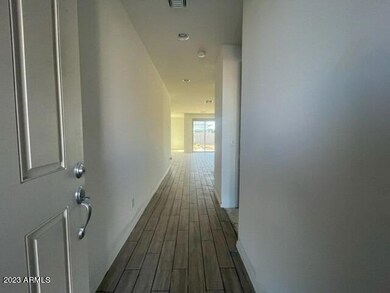 87- Entry-PhotoRoom