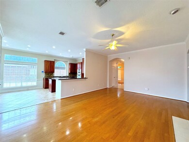 7910 Emerald Bluff Ct, Houston, TX 77095 - photo 6